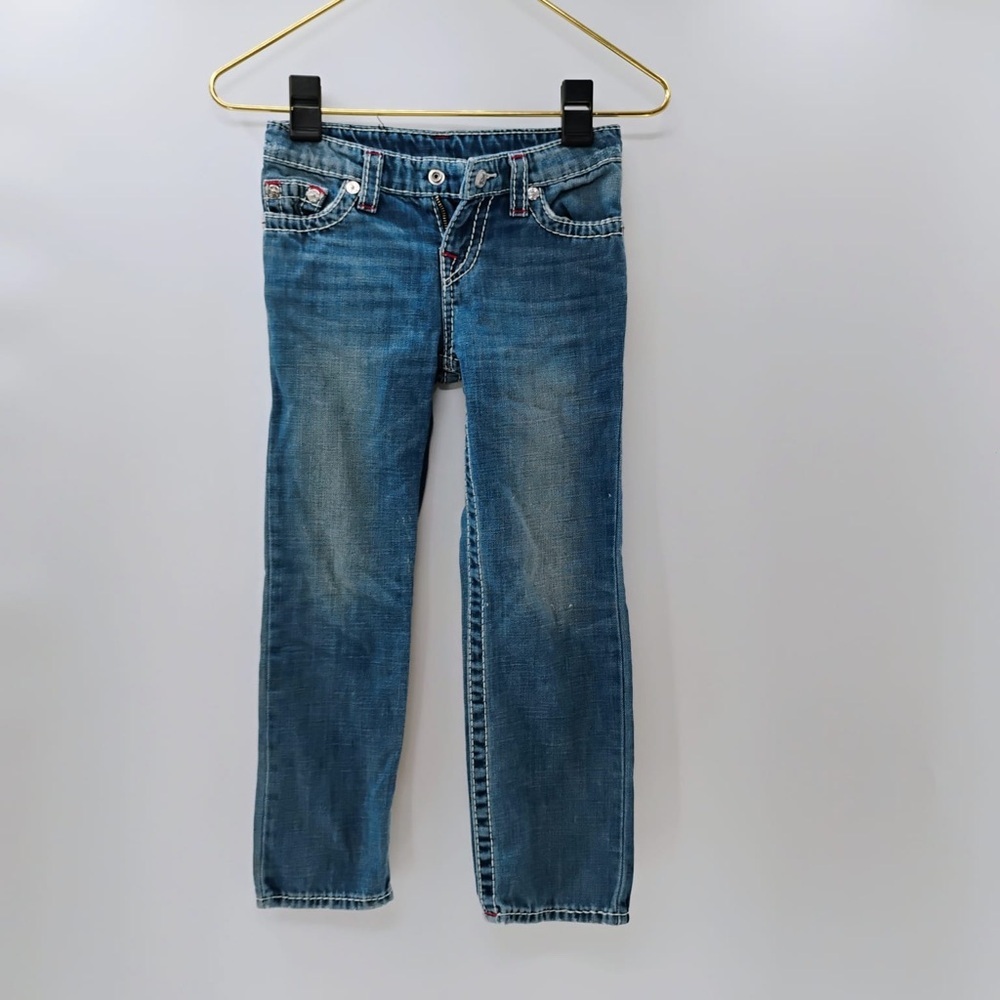 NEW TRUE RELIGION‎ JEANS LITTLE GIRL SIZE 4T PINK THREAD ADORABLE
Big t denim